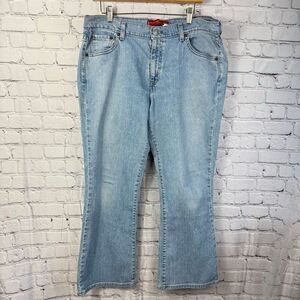 Vintage Levis Nouveau Bootcut Stretch 515 Lightwash Jeans Y2k 16 Short